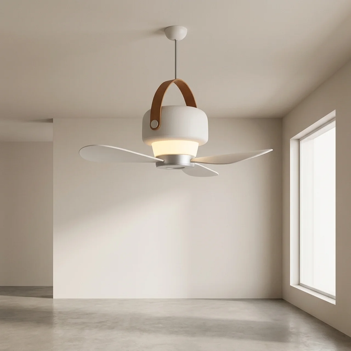 Draagbare ventilator met afstandsbediening, LED-licht en oplaadbare batterij; ideaal voor slaapkamer, kantoor of camping.
