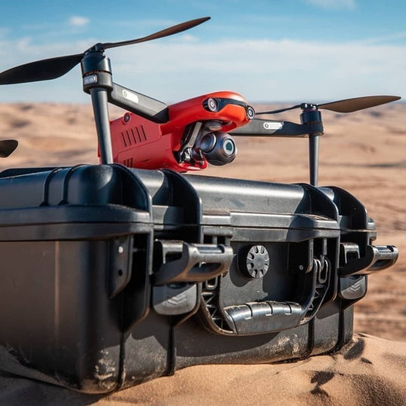 High-tech drone met 4K UHD-camera voor scherpe luchtfotografie en video.