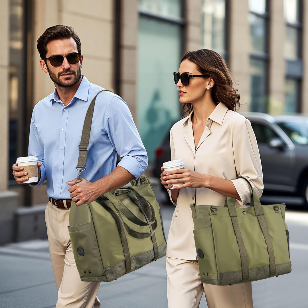 Open laptoptas met multi-vakken toont ruimte voor laptop, tablet en documenten, klaar voor gebruik.