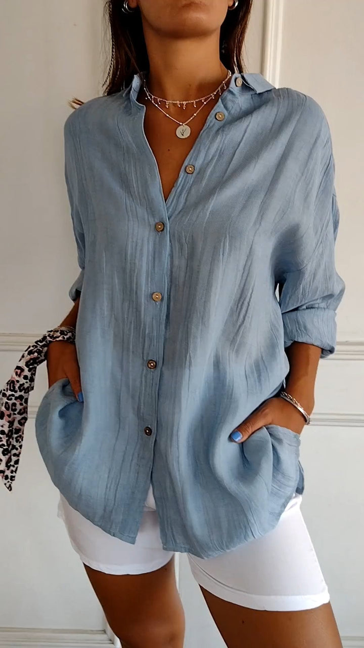 Elegant dames overhemd met plooien, lange mouw. Perfect voor zakelijk of casual gebruik.