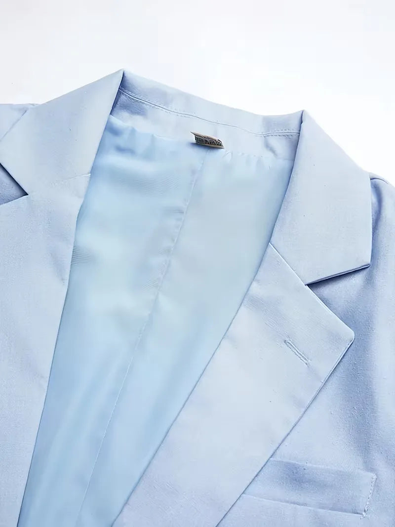 Zakelijk lichtblauw slim fit herenpak met een frisse, moderne uitstraling voor de zomermaanden.