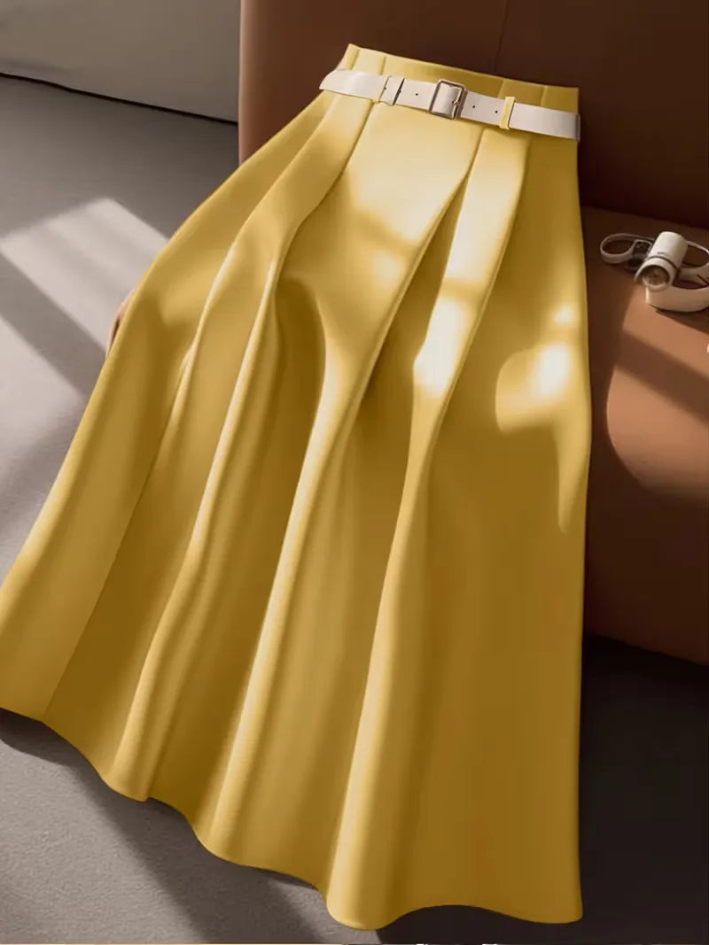 Donkerroze dames plooirok, modieuze midi-lengte, comfortabele hoge taille, zomer must-have.