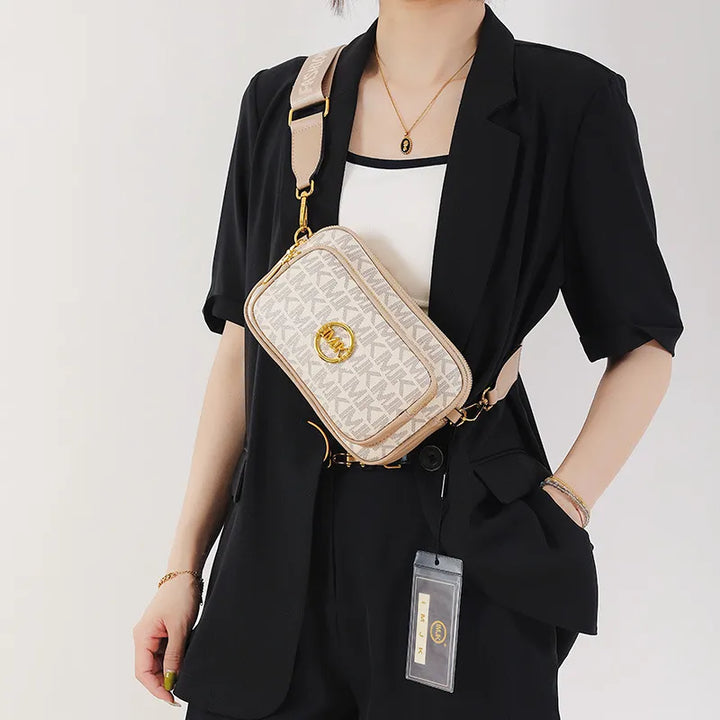 Luxe bruine dames schoudertas, stijlvol accessoire met verstelbare riem, een echte bestseller.
