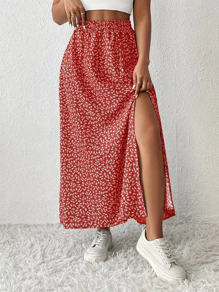 Comfortabele dames A-lijn maxirok met kleurrijke bloemenprint voor de zomer.
