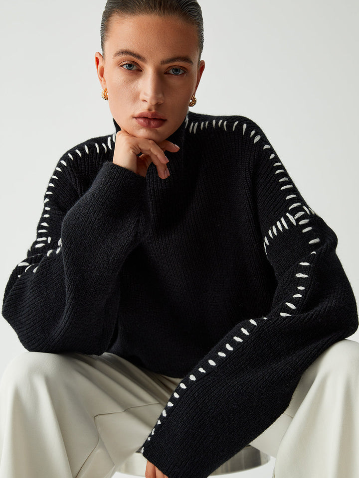 Model draagt een elegante en comfortabele dames coltrui, ideaal voor dagelijks gebruik.