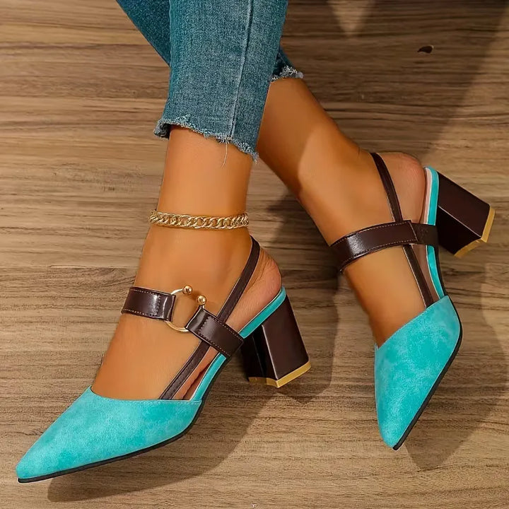 Dames sandalen met blokhak, combineren elegantie met comfort voor elke zomerse of zakelijke setting.