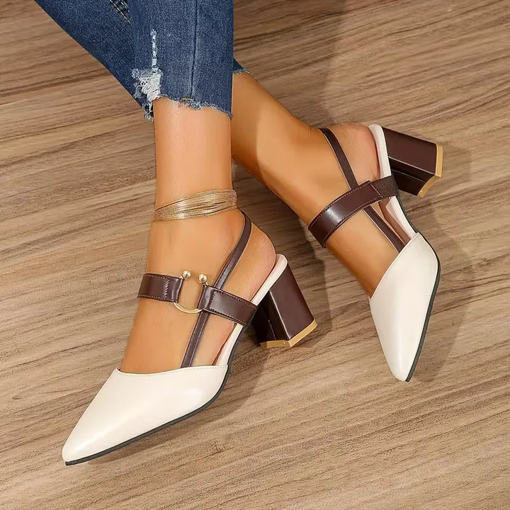 Dames sandalen met comfortabele blokhak, een must-have voor zowel kantoor als zomerse gelegenheden.