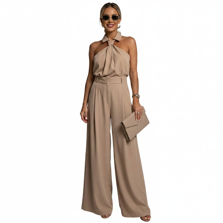 Elegante dames jumpsuit met halternek, wide leg broekspijpen; perfect voor feestjes en formele gelegenheden.