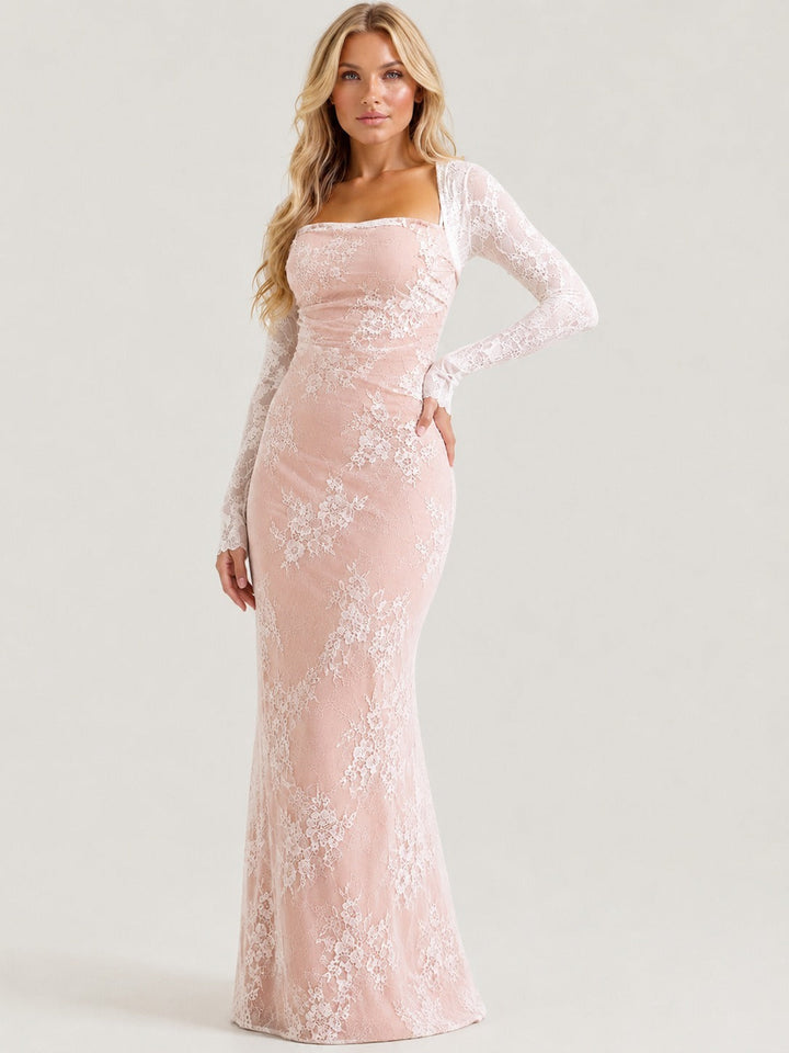 Elegante dames maxi jurk met doorschijnende mouwen, corset top en lange rok, perfect als avondjurk of galajurk.