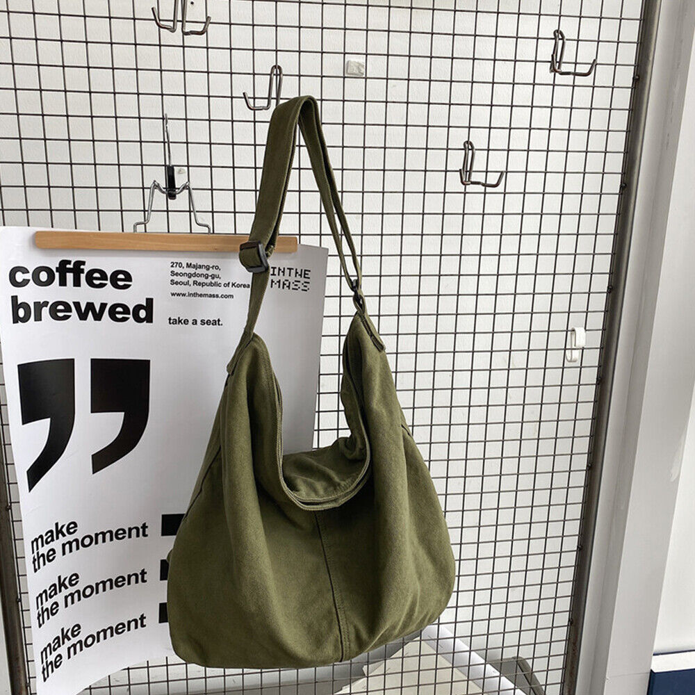 Casual dames oversized tas, perfect als laptop tas. Stijlvolle en ruime schoudertas voor werk of vrije tijd.