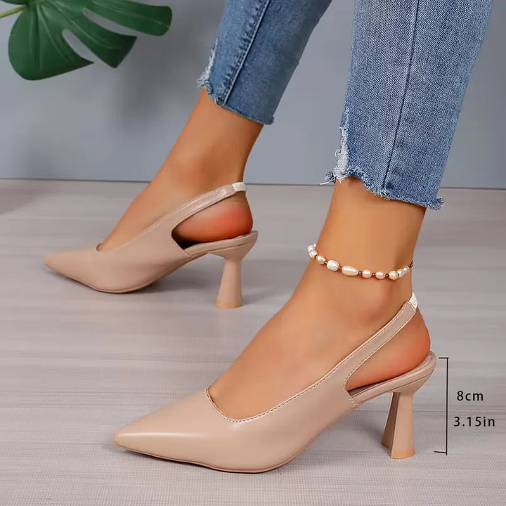Stijlvolle dames stiletto mules met puntneus; een elegante schoen met verfijnde stilettohak voor elke look.
