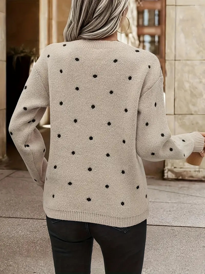 Stijlvolle polkadot trui voor dames met comfortabele pasvorm en lange mouwen.