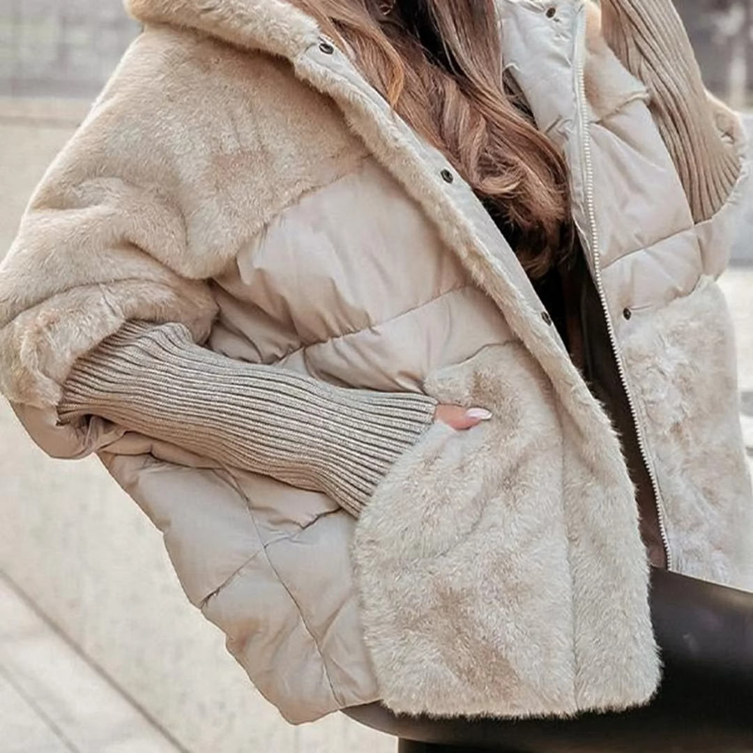 Warme dames winterjas, comfortabel en elegant. Perfecte bovenkleding voor koude dagen, ook als herfstjas.