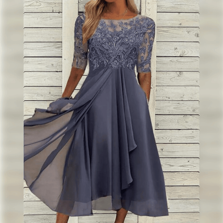 Stijlvolle feestjurk voor dames, elegant en comfortabel, perfect voor zomerse avonden.