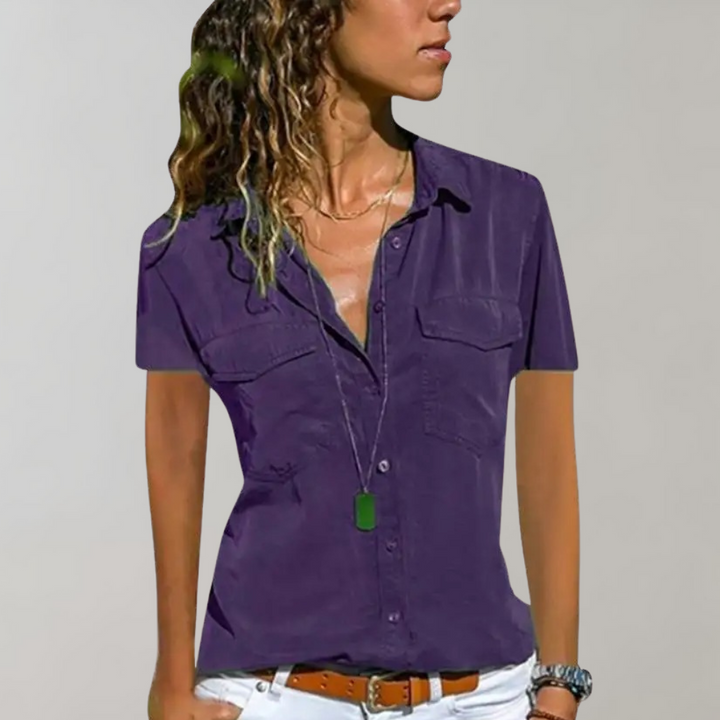 Veelzijdige zomerblouse voor dames, met chique design en korte mouwen. Ideaal voor zowel casual als zakelijke look.
