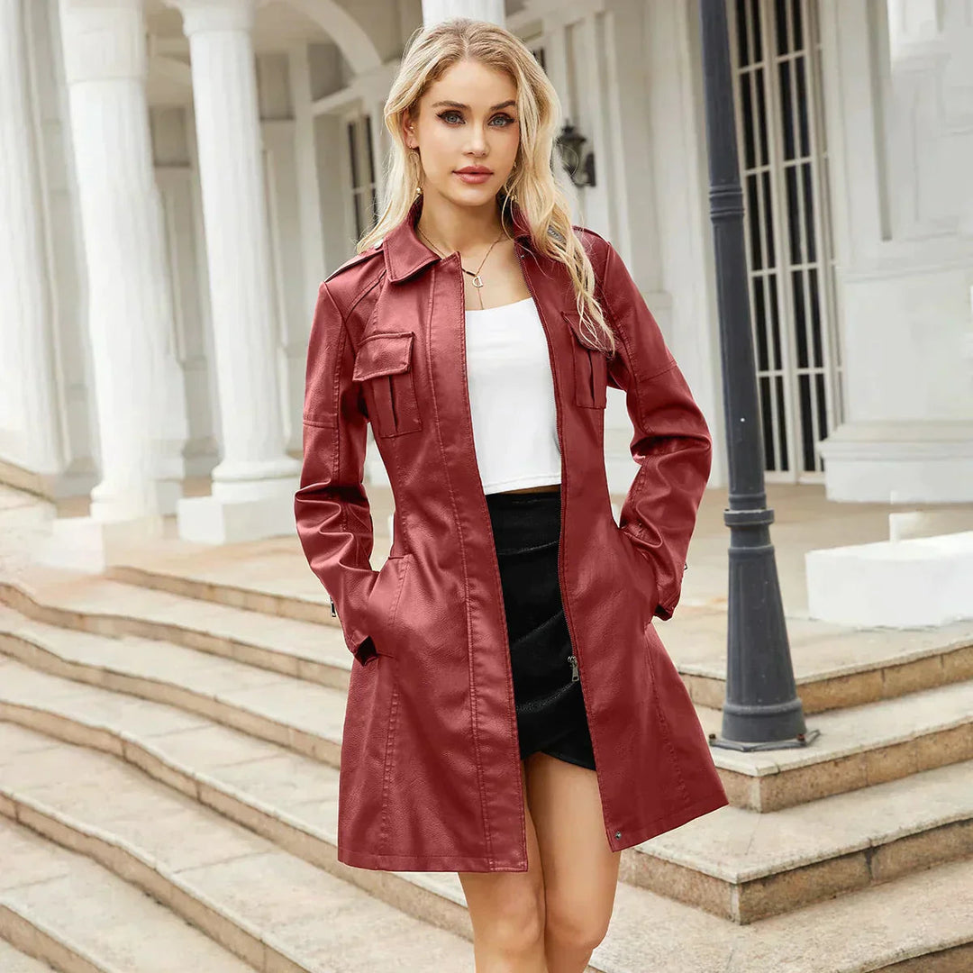 Zwarte damesjas: een tijdloze mode-essential voor een elegante en veelzijdige outfit.