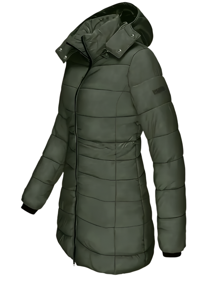 Achterkant van de warme dames winterjas, met aandacht voor design en functionaliteit
