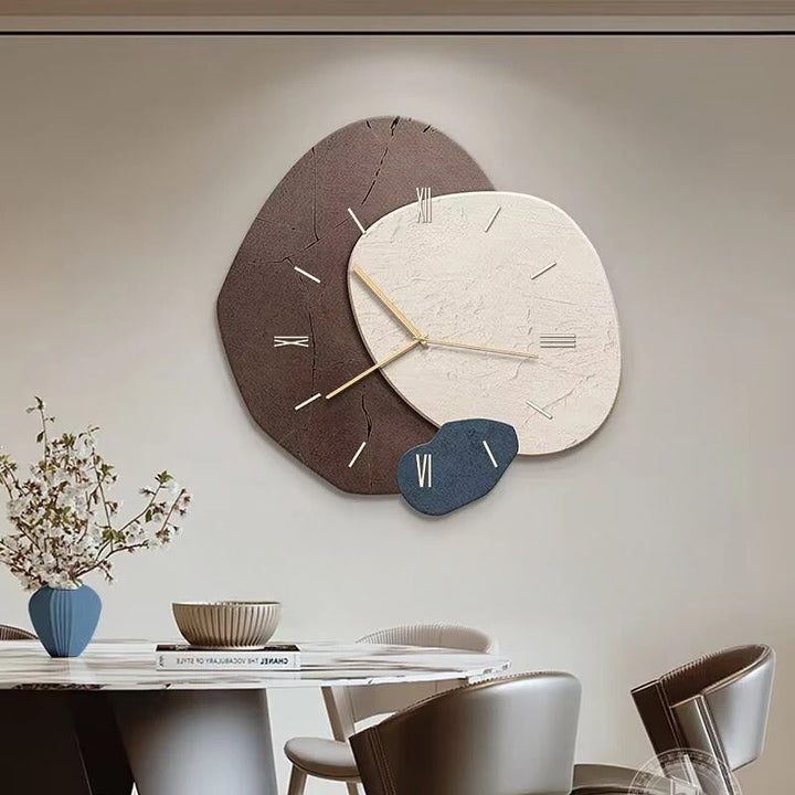 "Elegante houten wandklok, rond ontwerp, geruisloos, 35 cm, natuurlijk hout, modern interieur, artistieke wanddecoratie"