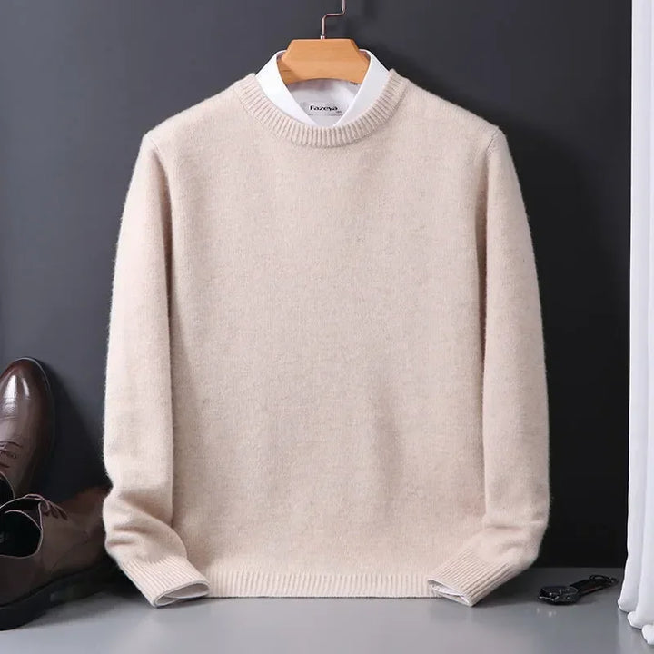 "Elegante kasjmier trui in diverse kleuren, zachte luxe stof, ideaal voor stijl en comfort op koude dagen."
