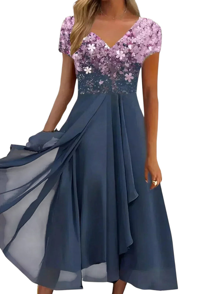 "Elegante lange chiffon feestjurk met V-hals, vloeiend silhouet, perfect voor gala's en chique diners, flatterende pasvorm."