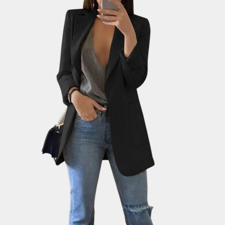 Elegante lange damesblazer, perfect voor zakelijk of casual. Tijdloze chic en stijlvolle dameskleding.