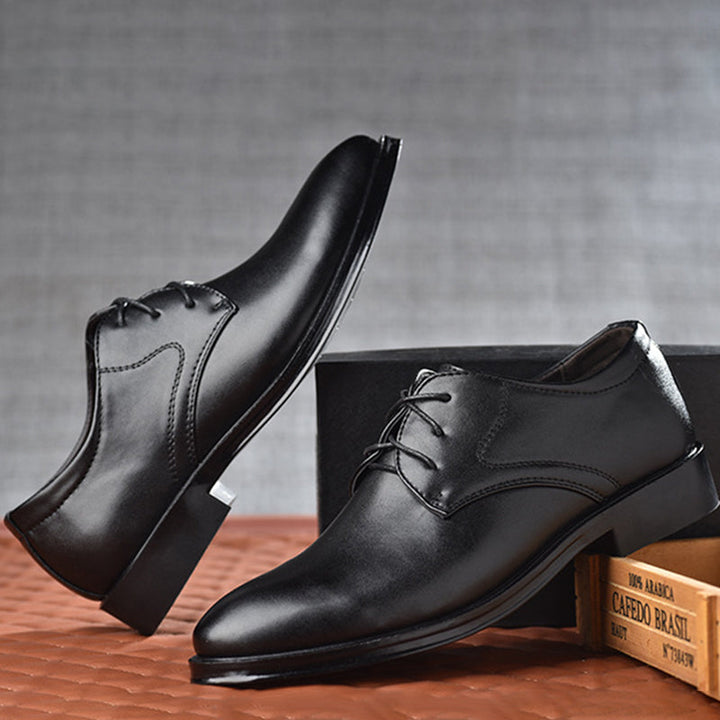 "Elegante matleren heren veterschoenen in bruin, stijlvolle look, trendy vetersluiting, voor zowel formele als casual outfits