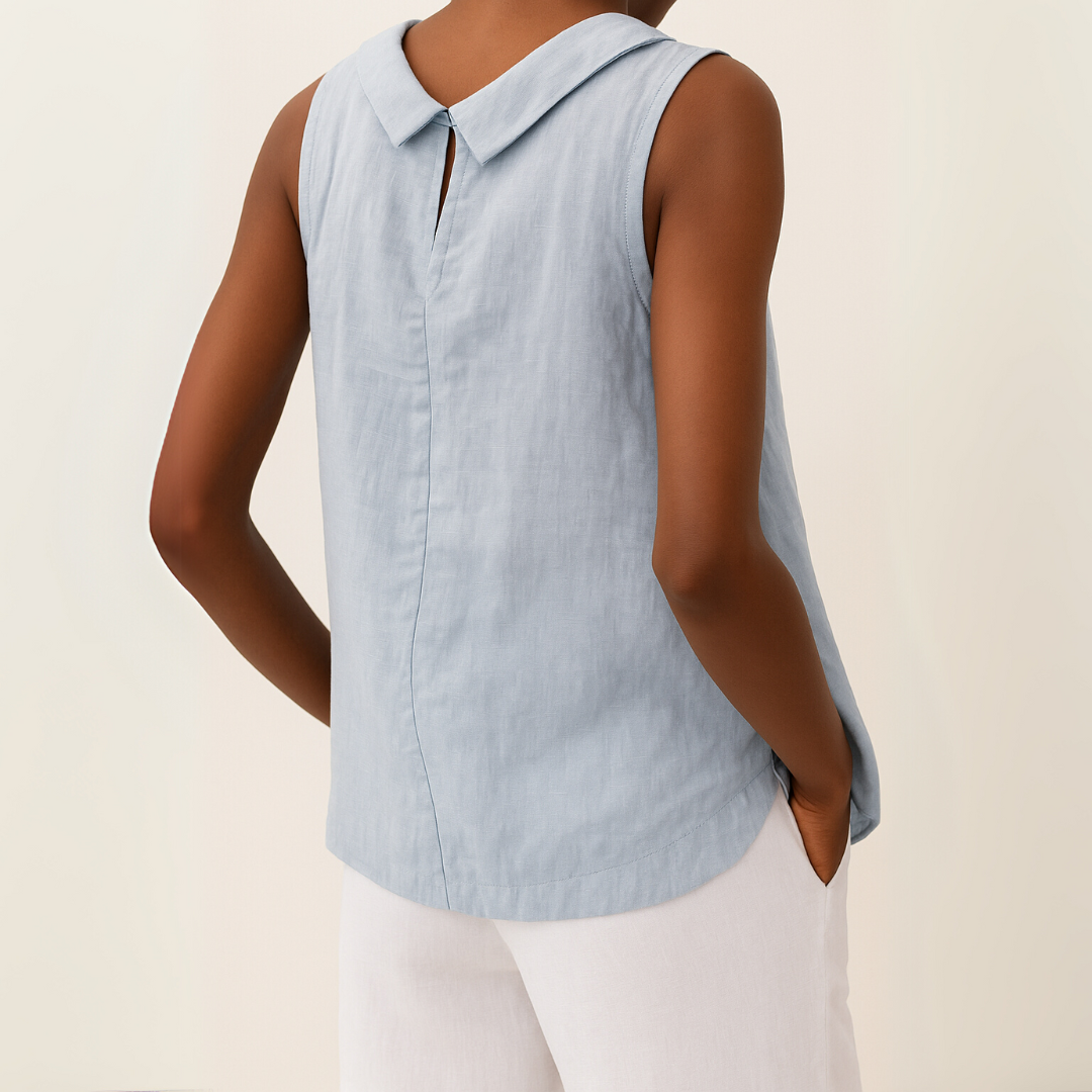 Modieuze dames rolkraag blouse zonder mouwen, een tijdloze en chique basiskledingstuk voor elke vrouw.