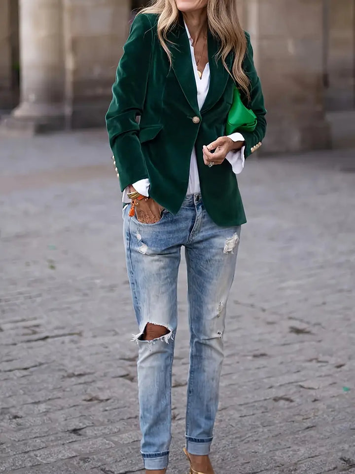 "Elegante retro dames blazer met klassieke snit, getailleerde pasvorm en stijlvolle details voor veelzijdige outfits."