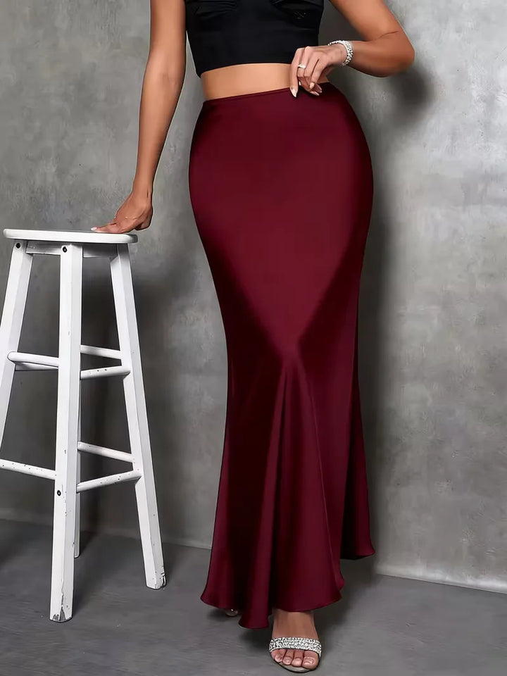 Luxe satijnen maxi rok met hoge taille voor dames, geschikt als formele kleding.