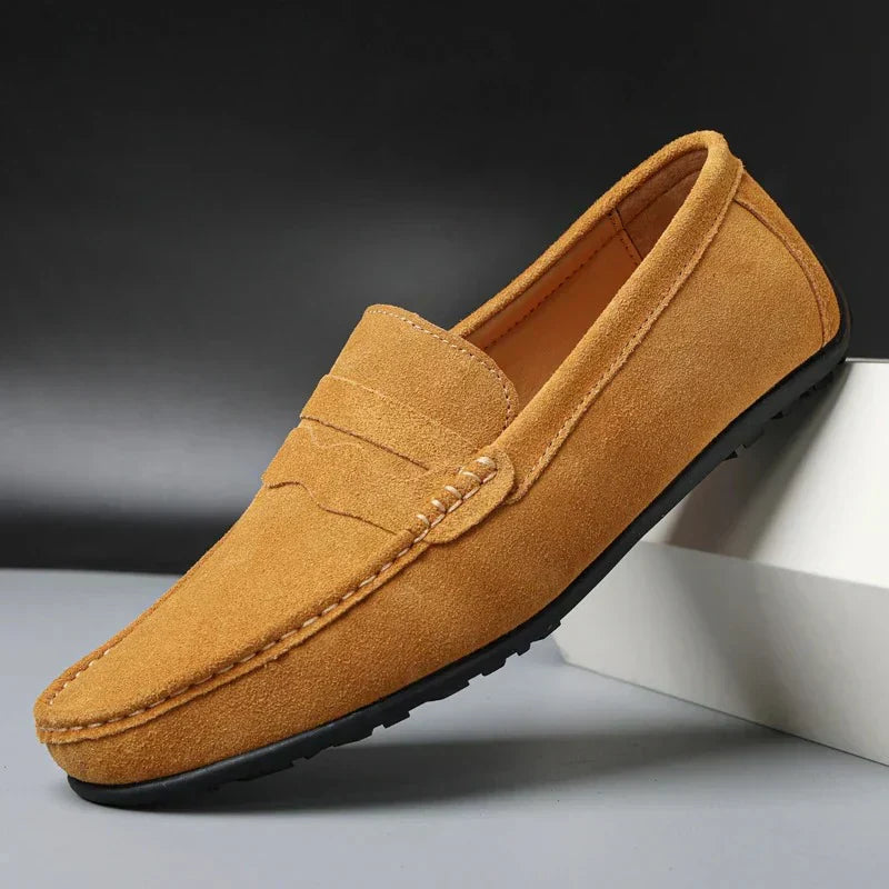 "Elegante suède loafers voor mannen, Verona Casual design, comfort met zachte voering en flexibele zool, bruine kleur"