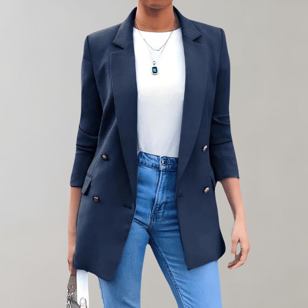 Elegante witte dames blazer, ideaal voor zowel zakelijke als casual gelegenheden. Comfortabel en modieus.