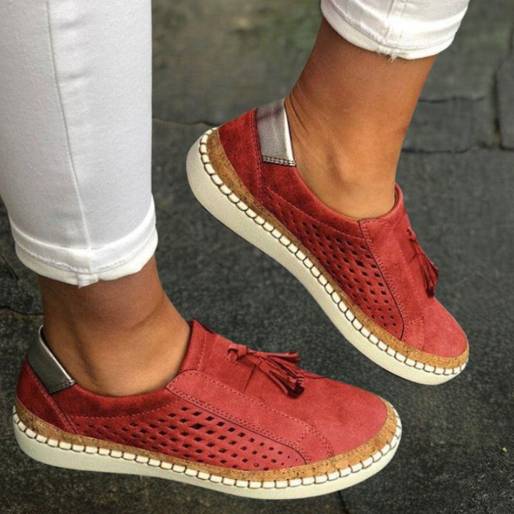 "Elegante zomerse damesschoenen Sonia met orthopedisch ontwerp in diverse kleuren zoals blauw en rood voor dagelijks comfort.