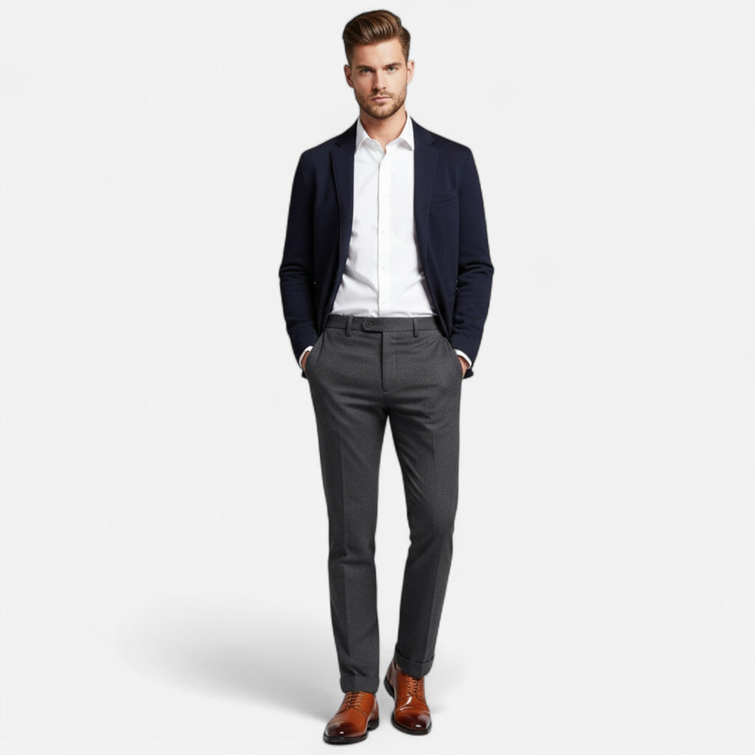 Stijlvolle zwarte oxford herenschoenen met comfortabele pasvorm. Essentieel voor een formele en zakelijke mannenmode look.