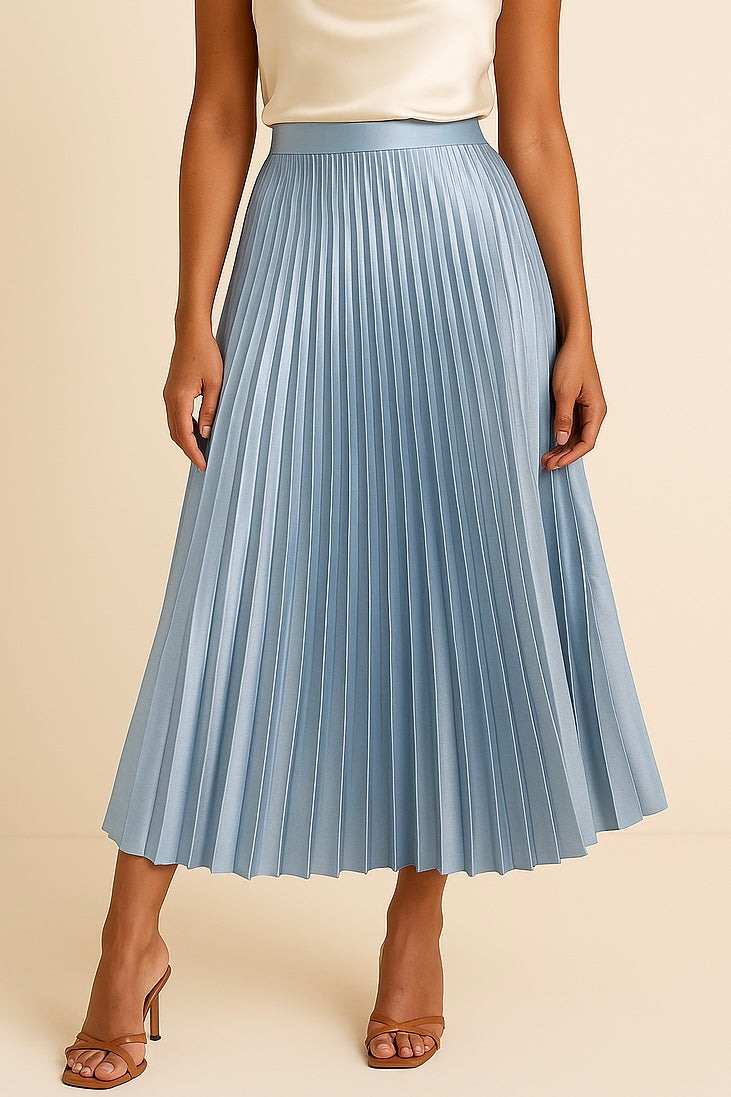 "Elva satijnen plissérok, hoge taille, glanzende stof, elegante uitstraling in meerdere kleuren"