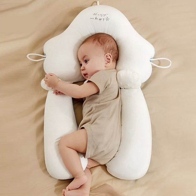 Babykussen voorkomt plat hoofd syndroom, ergonomisch en veilig voor pasgeboren baby's.