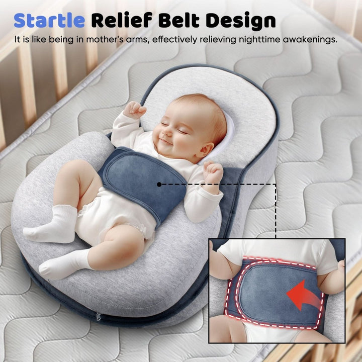 Babykussen dat hoofdvervorming voorkomt; ergonomisch design voor een gezonde babyslaap.