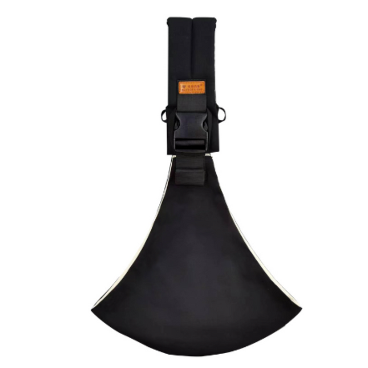 "Ergonomische verstelbare draagzak voor peuters in diverse kleuren, gedemonstreerd met comfortabele heupdrager."