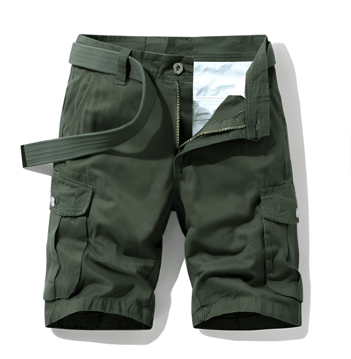 Groene heren cargo shorts met zijzakken, comfortabel en casual voor de zomer.