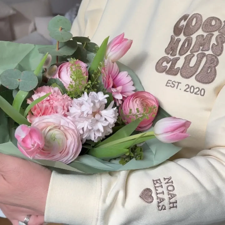Warme en comfortabele dames hoodie, personaliseerbaar met naam of speciale boodschap.