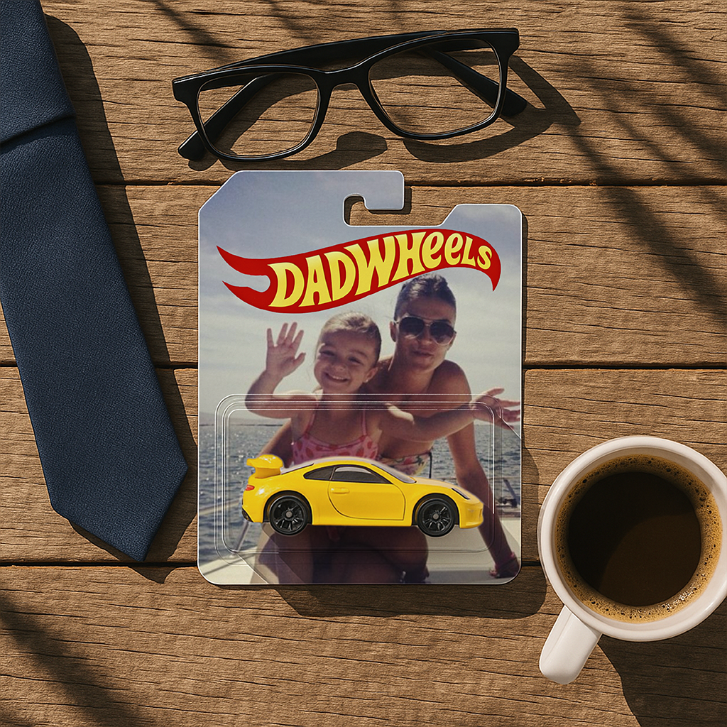 Verjaardagscadeau: unieke geschenkdoos voor speelgoedauto; personaliseer met een speciale foto.