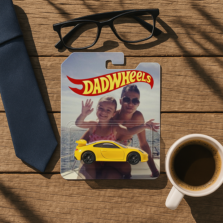 Verjaardagscadeau: unieke geschenkdoos voor speelgoedauto; personaliseer met een speciale foto.
