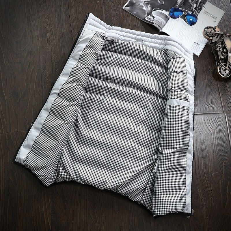 "Gevoerde waterdichte heren bodywarmer, lichtgewicht met zakken en ritssluiting, ideaal voor stijl en bescherming buiten."