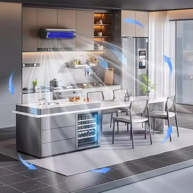 Moderne beige draagbare AirWave airco op tafel. Eenvoudig te bedienen, efficiënte persoonlijke koeling.