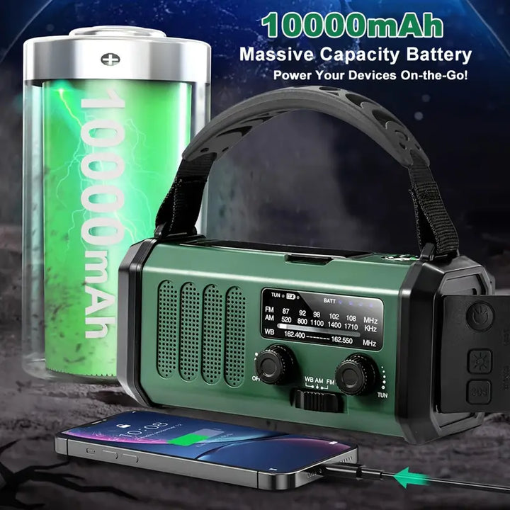 Grijze noodradio met zonnepaneel, handgreep en digitale display. Ideaal voor kamperen met 10.000mAh batterij.