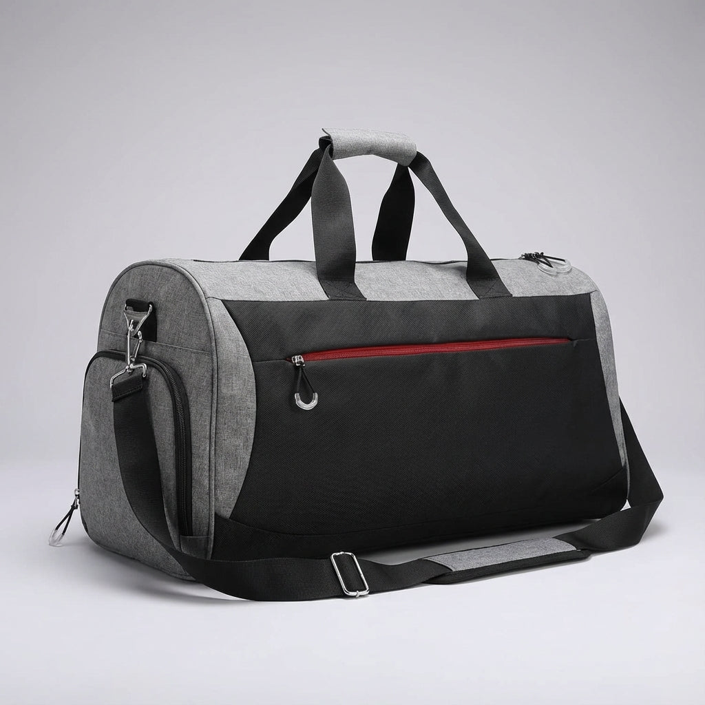 Compacte zwart-grijze TravelDry weekendtas/sporttas van 30 liter, waterdicht en met handig schoenenvak.