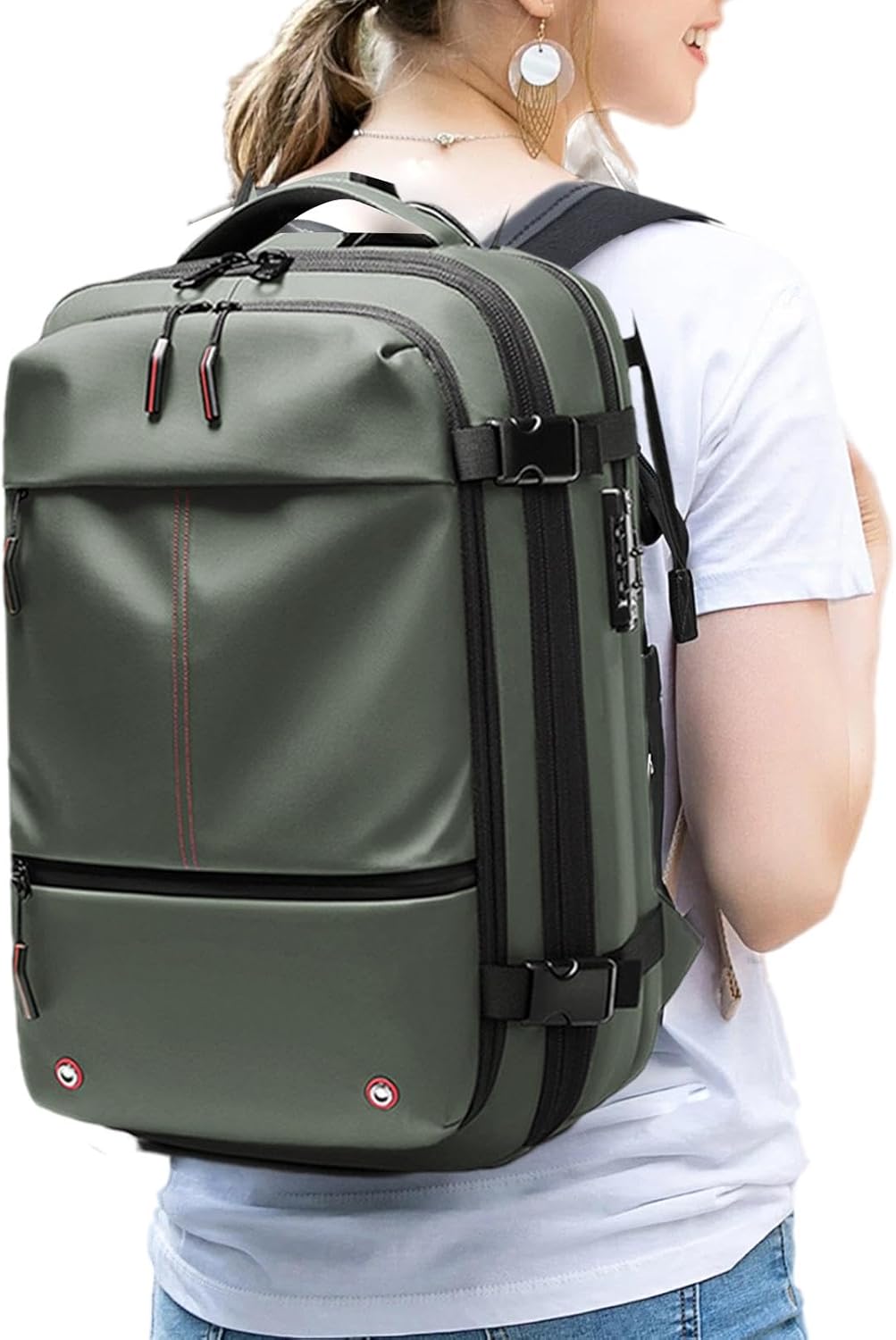 Grijze waterdichte 60L reisrugzak met uitbreidbaar design en laptopvak, ideaal voor avontuurlijke reizen.