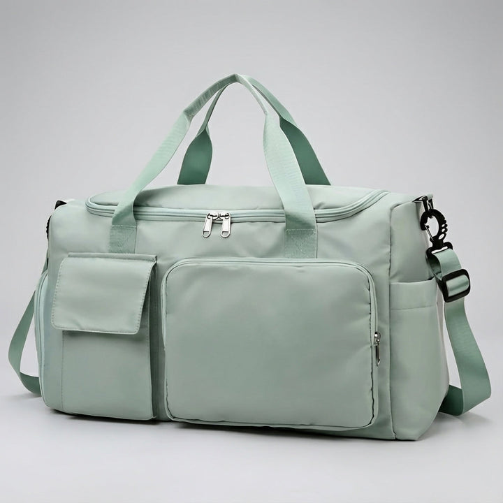 Handige handbagage weekendtas, voldoet aan de eisen van luchtvaartmaatschappijen. Waterafstotende duffelbag.