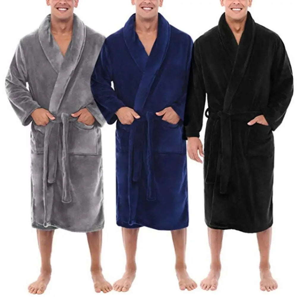 Lange heren badjas met verstelbare riem voor een perfecte pasvorm. Zachte loungewear en nachtkleding.