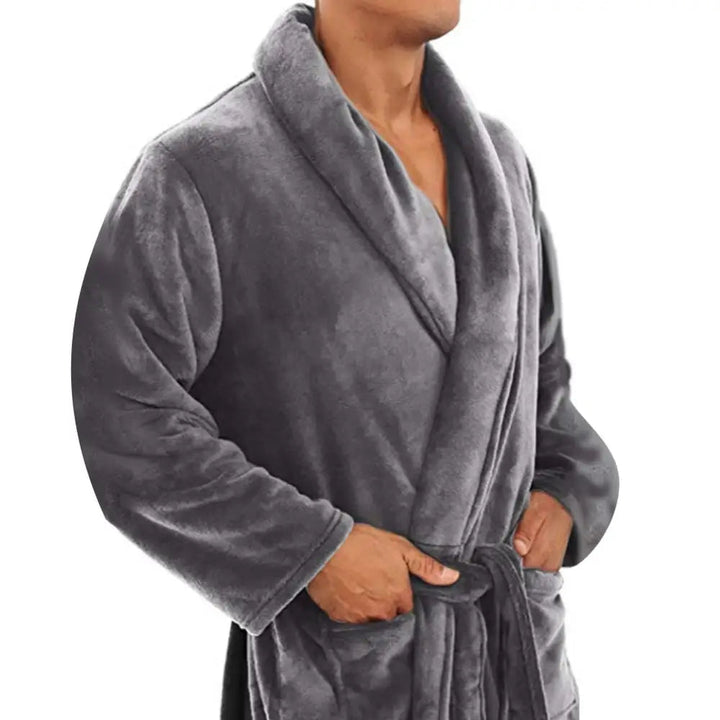 Warme heren badjas met sjaalkraag, perfect voor de herfst en winter. Luxe huisbadjas voor comfort thuis.
