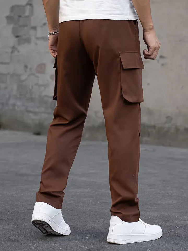 Comfortabele heren cargobroek met elastische tailleband, rechte pijp, casual voor lente looks.
